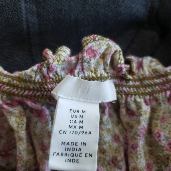 Floral crop top - Picture 3 of 4